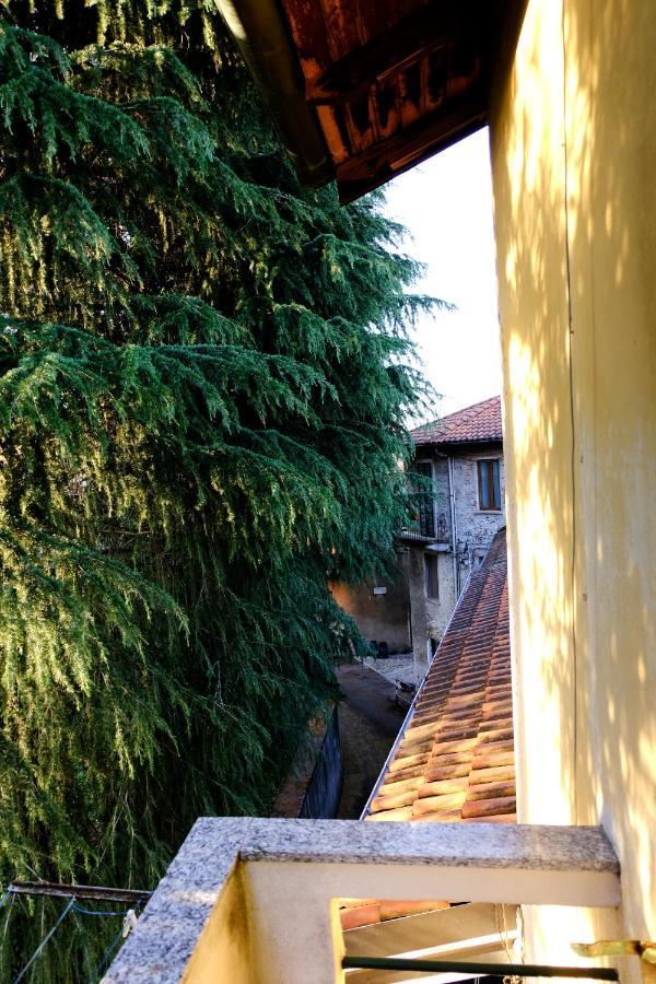 Lovely Historic Center 2-Bedrooms Apartment Verbania Eksteriør billede